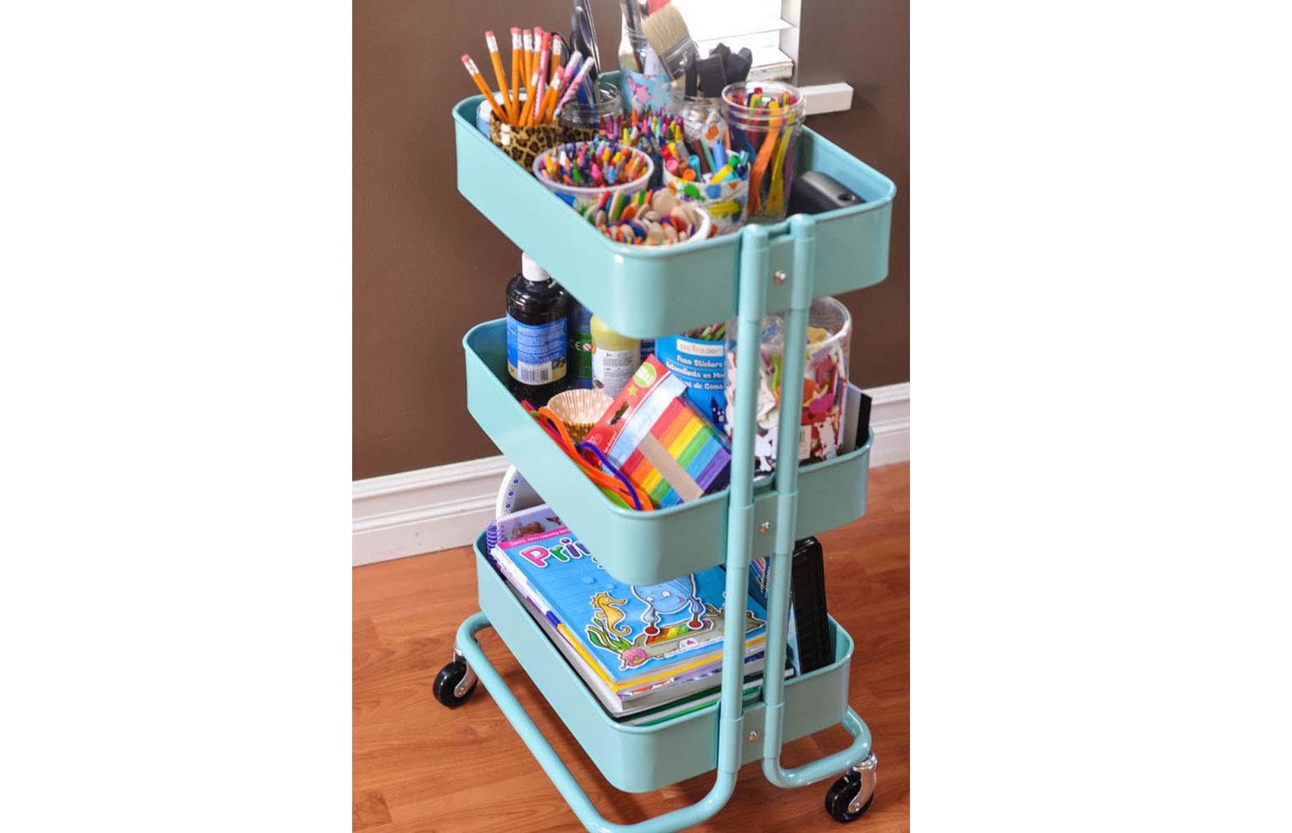 Create arts and crafts on wheels